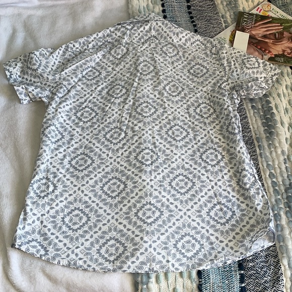 Express Soft Wash Paisley-Print Cotton Button down Shirt - Large - Picture 6 of 6